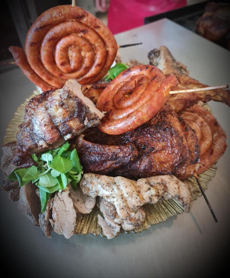 Pensiunea Baroc Dobirlau 외부 사진
